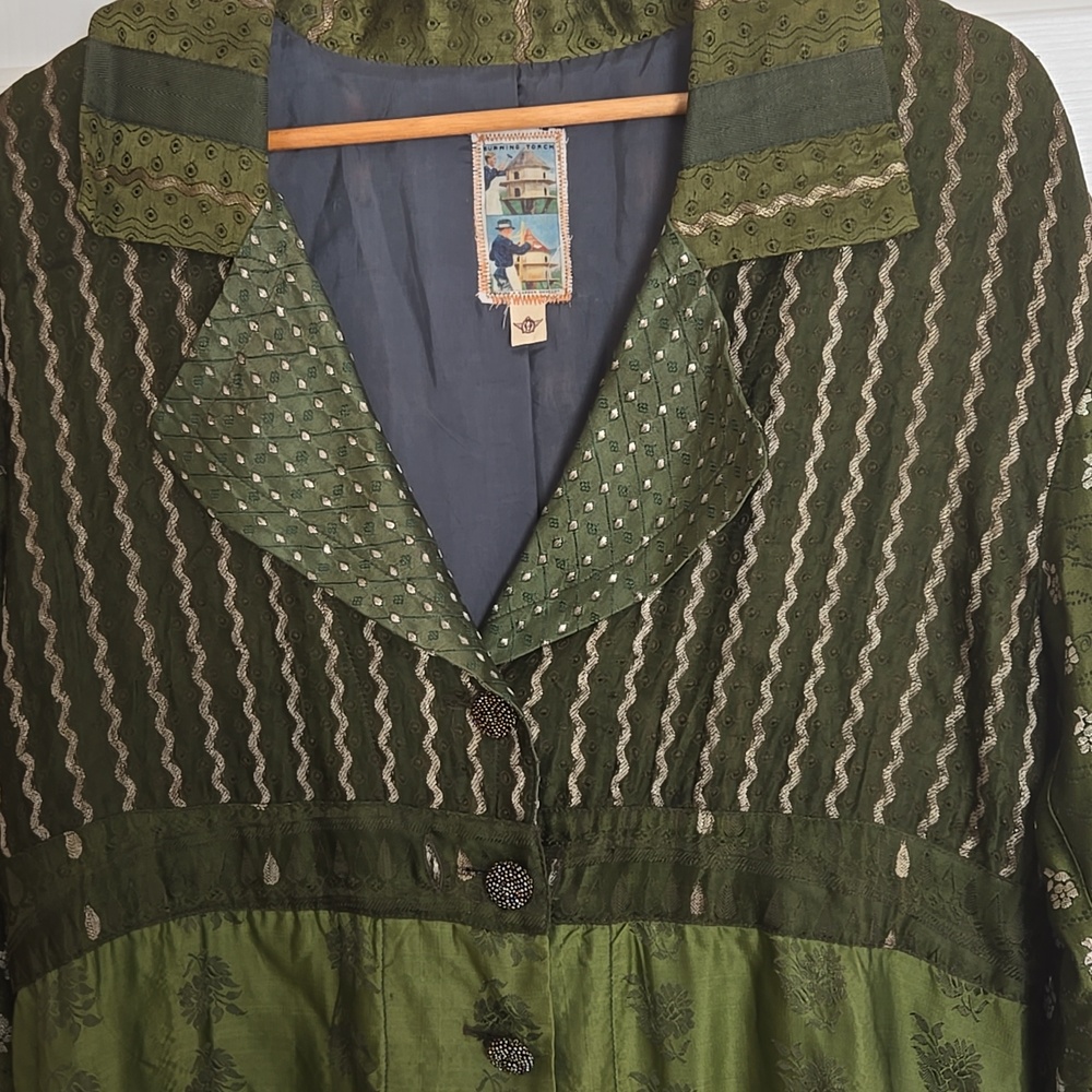 Burning Torch Green Silk Patterned Jacket/Coat. S… - image 2